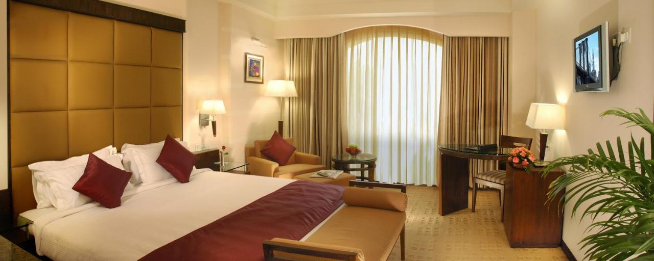 Inn Riviera Jammu Bagian luar foto